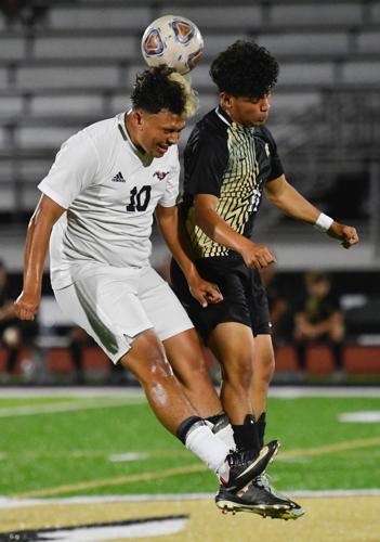 PHOTOS: Wetumpka vs. Stanhope Elmore boys soccer