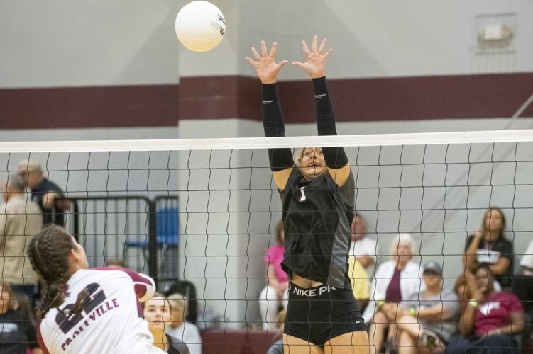 PHOTOS: Elmore County volleyball hosts block party