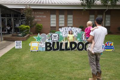 08132025 Holtville Elem Open House 001.jpg