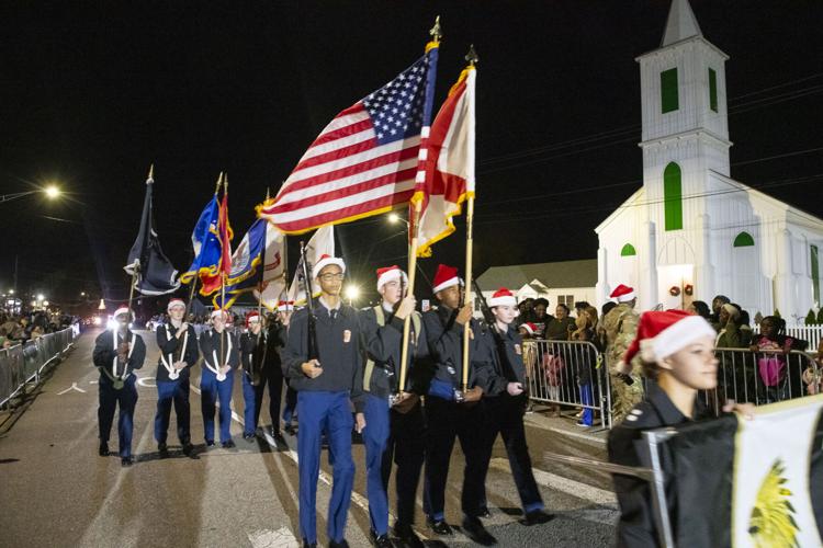 PHOTOS: Christmas on the Coosa