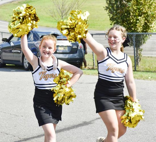 102126 Dadeville Homecoming Parade 8.jpg