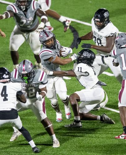 Stanhope Elmore hosts Smiiths Station