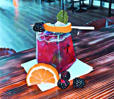 Lake Martin Piano Bar brings new atmosphere to Dadeville