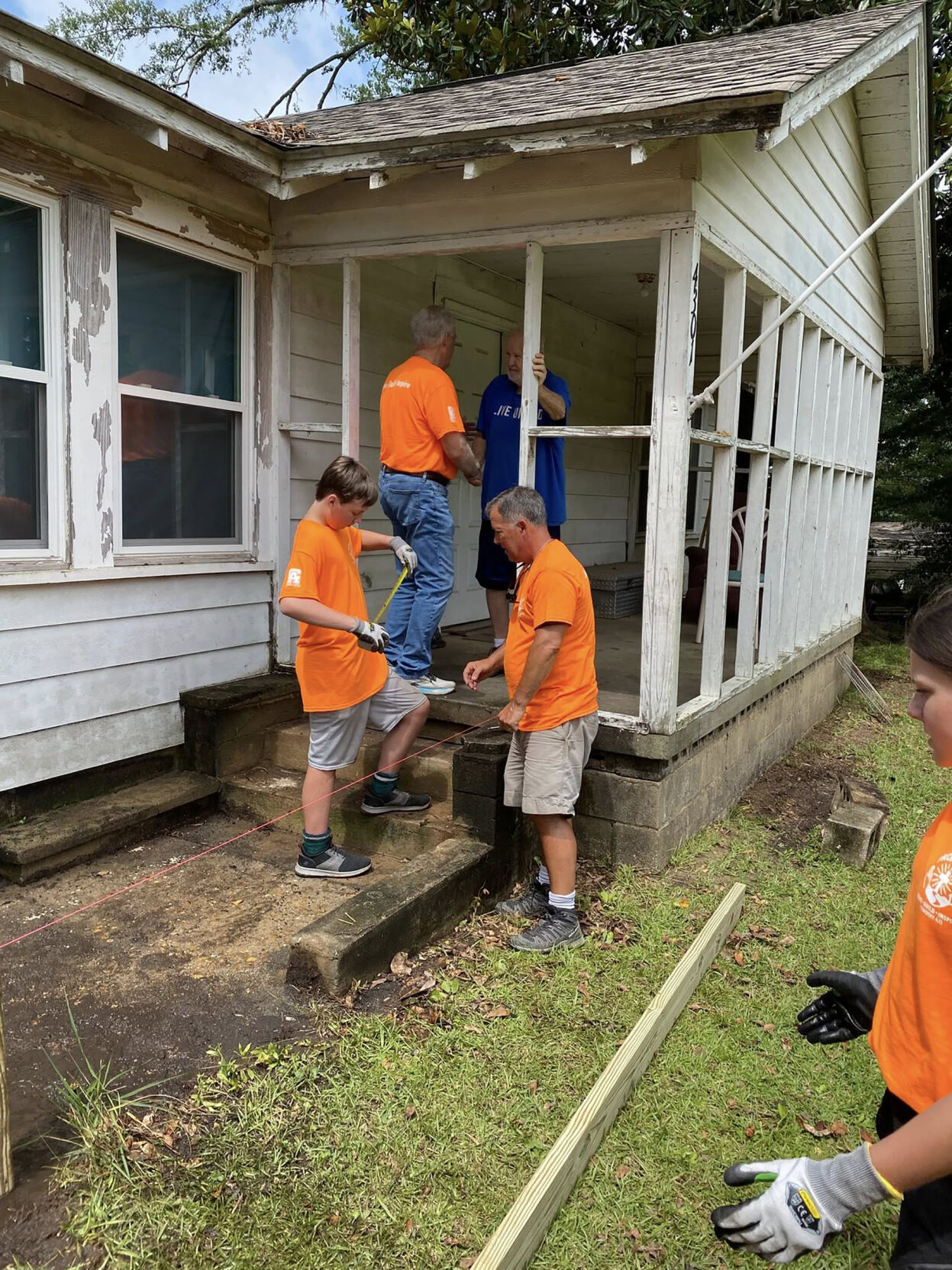 Local youth project kicks off with AU alumni speaker