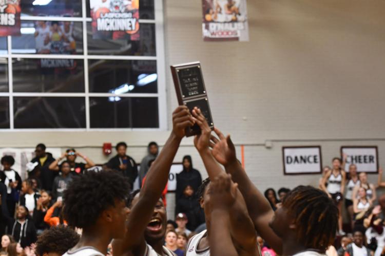 Benjamin Russell cliches second straight area tournament title