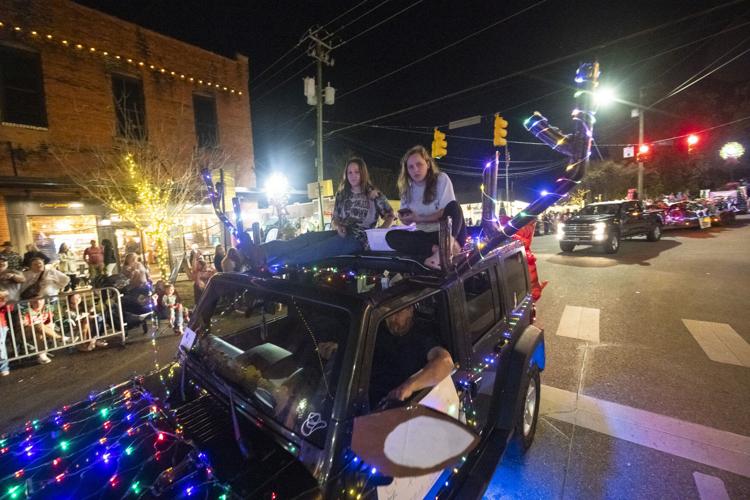 PHOTOS: Christmas on the Coosa