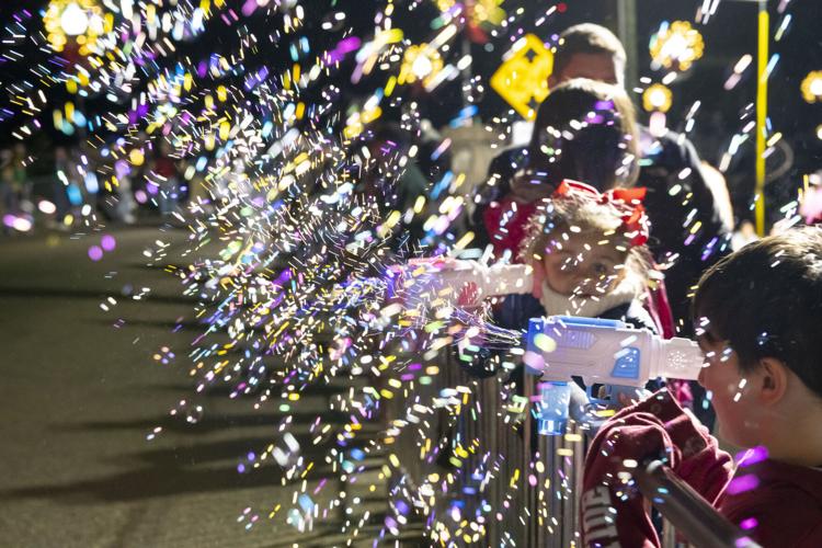 PHOTOS: Christmas on the Coosa