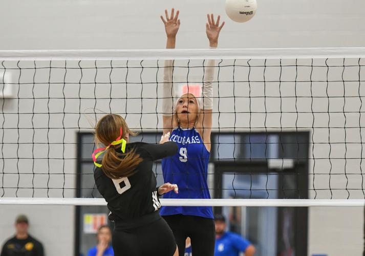 091926-coosa-reeltown volleyball 001 copy.jpg