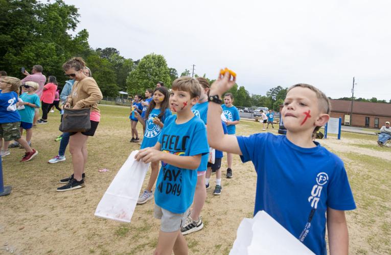 PHOTOS: Having fun at the Eclectic Elementary School Field and Water Day