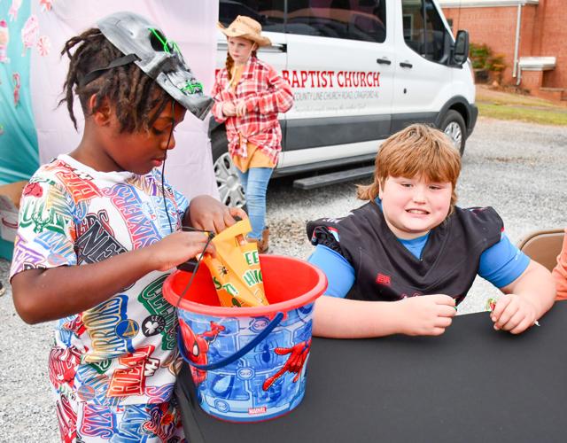 102925 NS trunk or treat15.jpg