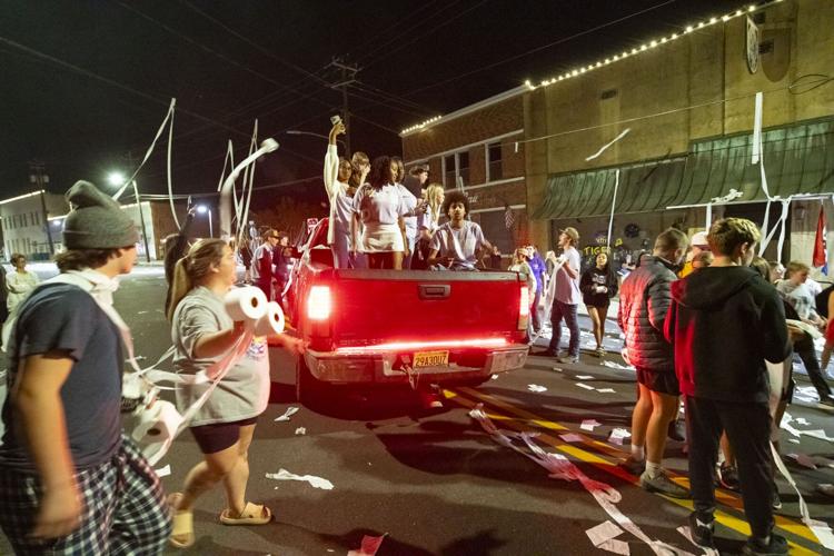 PHOTOS: Tallassee High School Class of 2025 and 2005 roll downtown