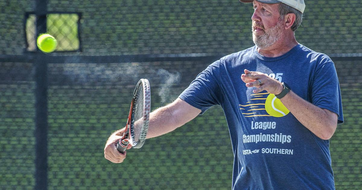 Alabama men’s tennis falls short of heading to nationals