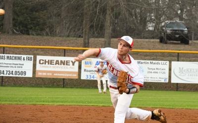 Horseshoe Bend baseball off to hot start