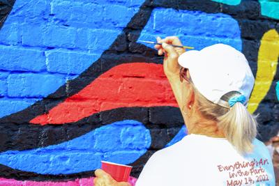 Dadeville mural is nearing completion