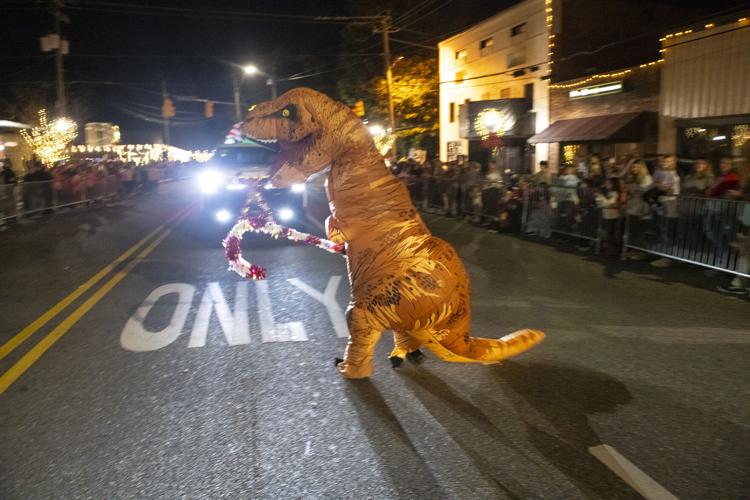 PHOTOS: Christmas on the Coosa