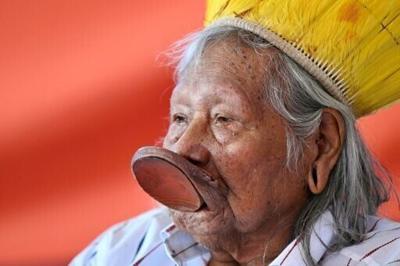 Now in his nineties, the Indigenous leader who has spent decades rallying the world to protect the rainforest has forged close ties with President Luiz Inacio Lula da Silva