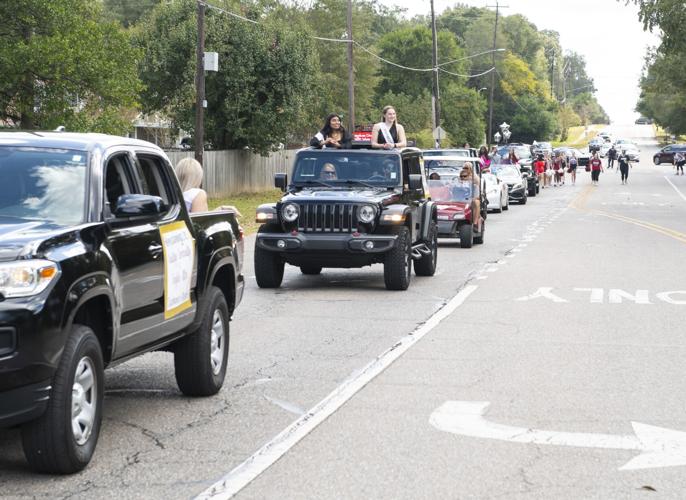 PHOTOS: Stanhope Elmore High School homecoming parade