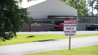 Voters face choices on Tuesday, reminded of polling locations