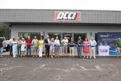 Communications company cuts ribbon on Wetumpka store