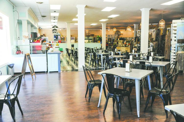 Carlisle’s to reopen Saturday