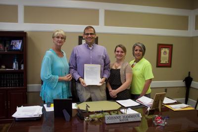 City joins Lake Martin Hospice in recognizing National Hospice Month