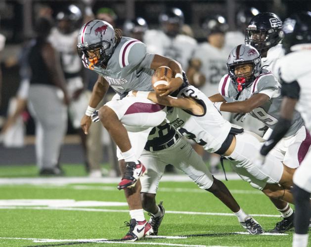 Stanhope Elmore hosts Smiiths Station