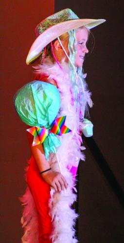 HBS honors cancer awareness in unique way