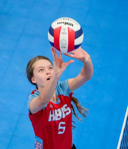 PHOTOS: Horseshoe Bend Competes in Super Regional Volleyball Tournament