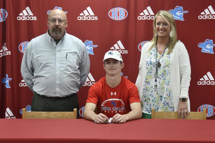 Gavin Brazzell signing