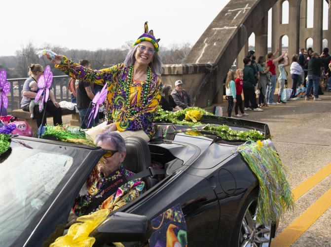 Order of Cimmaron Mardi Gras parade