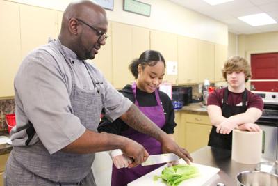 ‘MasterChef’ Benjamin Russell High School students get taste of being pro chefs