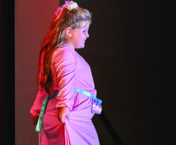 HBS honors cancer awareness in unique way