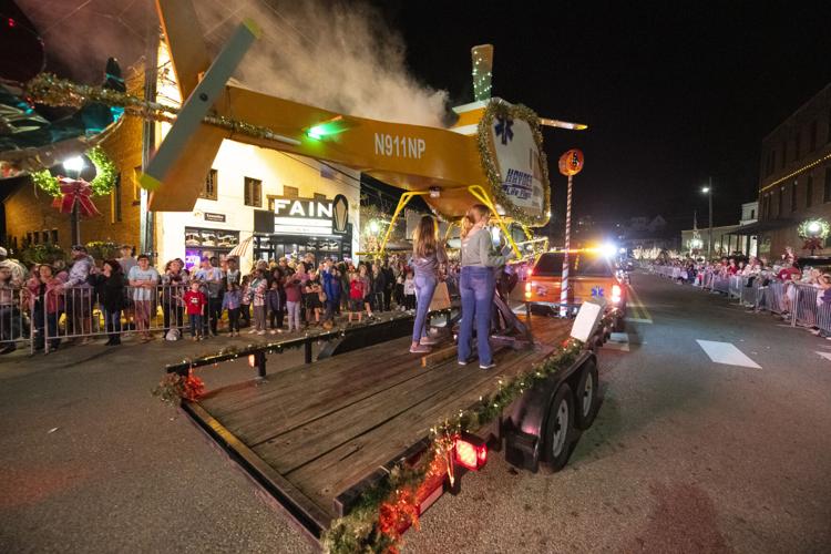 PHOTOS: Christmas on the Coosa Parade