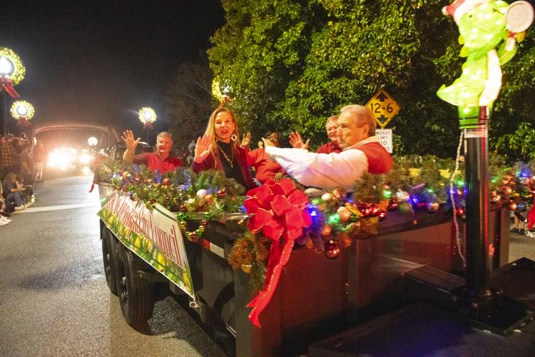 PHOTOS: Christmas on the Coosa