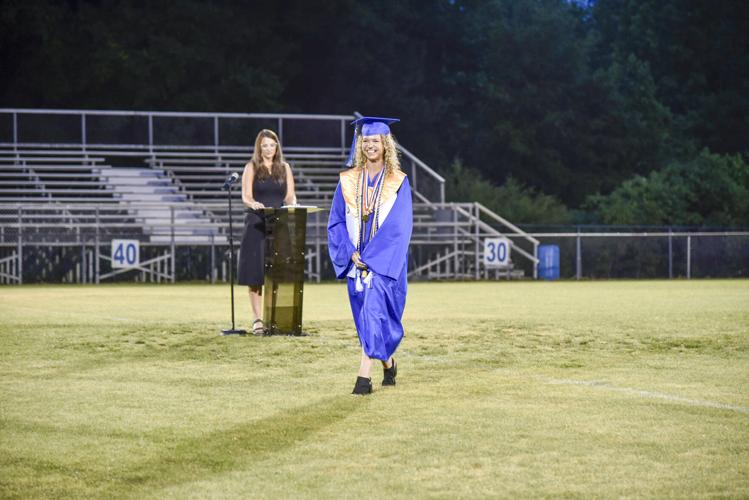 052726RHSGRAD35.jpg