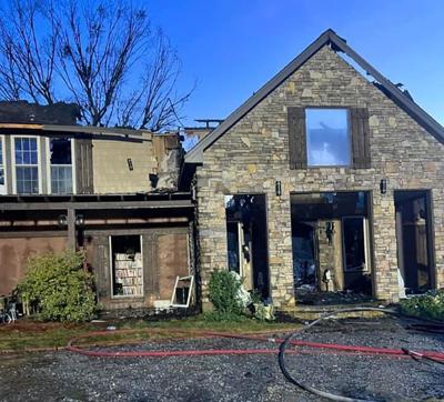 Social influencer and family safe after Elmore County fire