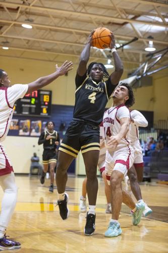 PHOTOS: Wetumpka boys basketball takes on Stanhope Elmore