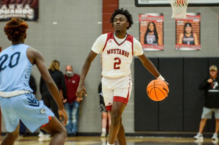 PHOTOS: Stanhope Elmore hosts Calhoun to cap off opening week