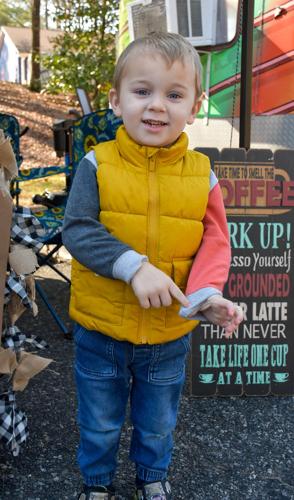 121725 christmas in the park20.jpg