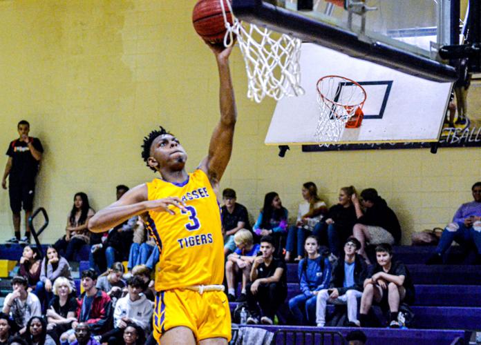 PHOTOS: Tallassee hosts first Midday Madness event to tip off season