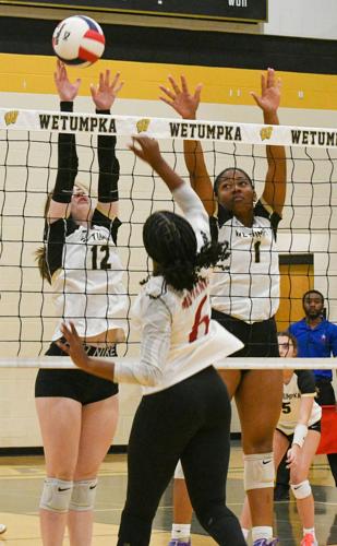 Wetumpka claims area title, Stanhope runner-up