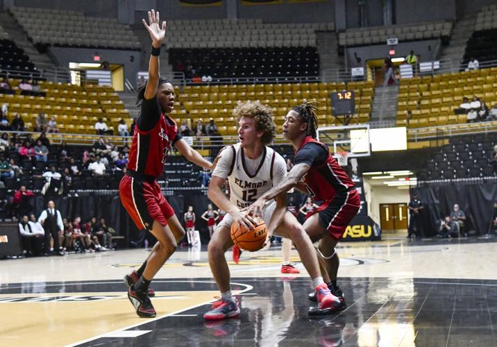 022526 ECHS Sweet 16 14.jpg