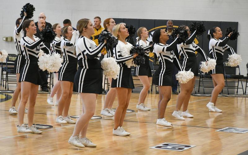 121725-dadeville ring ceremony 003.jpg