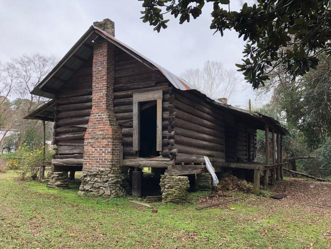 Historical society on a mission to save two 19th century cabins