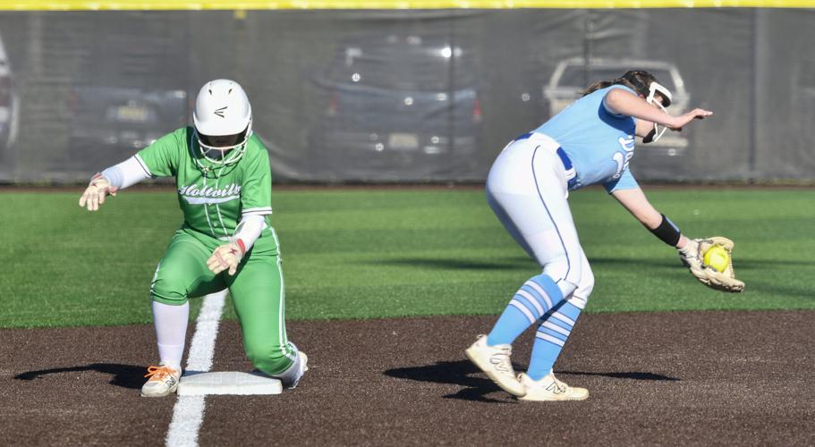 032526 holtville softball 05.jpg