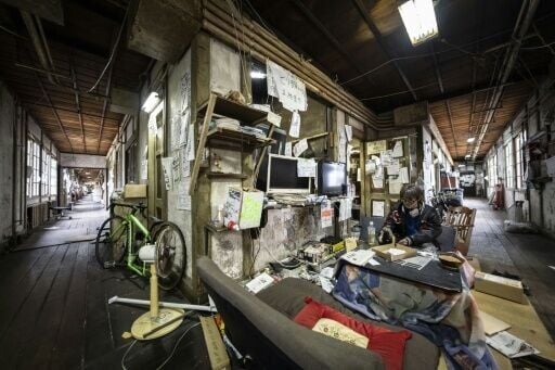 "Yoshida Dorm" residents have to by the end of March vacate the dorm's residential building to allow for repairs