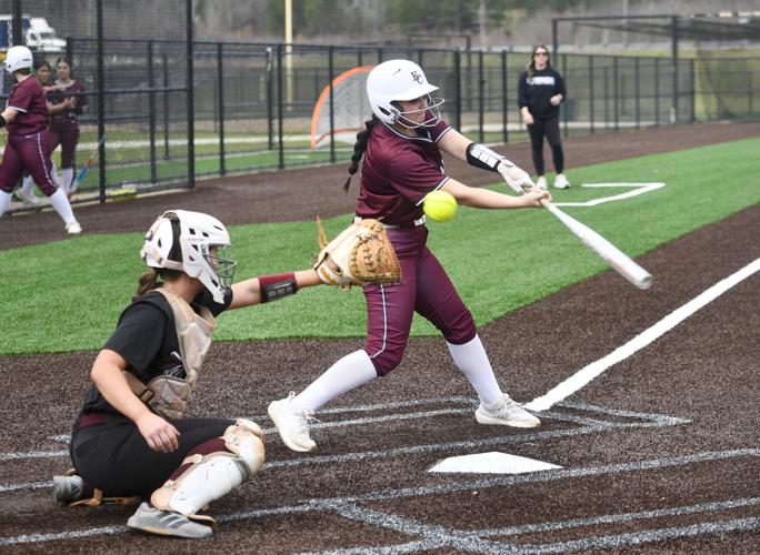 030426 EC-BR softball 14.jpg