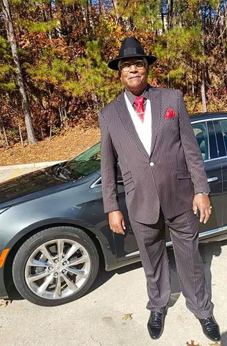 022126 black icons #4 knight.jpg