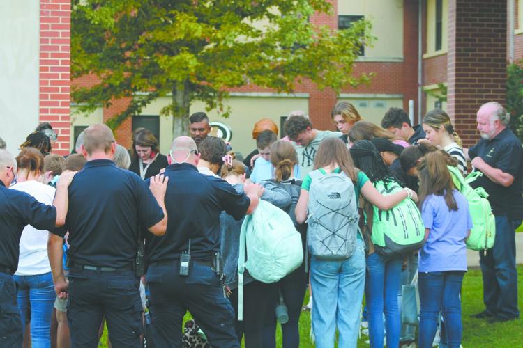 DHS partakes in international See You at the Pole event