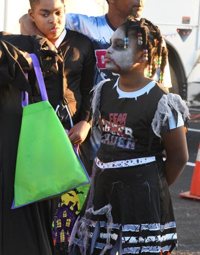 trunk or treat34.jpg